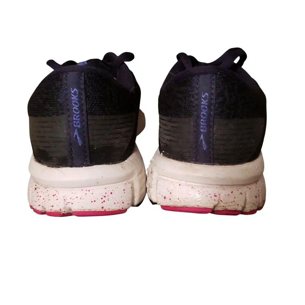 Size 7 - Brooks‎ Signal 3 Black - 120349-1B-088
